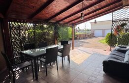 Casa individuala, teren 2500mp, Siret