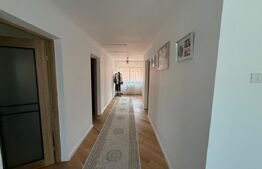 Casa moderna cu 5 camere, 193 mp utili, cartier Burdujeni