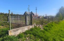 Teren intravilan, 2500mp, front 20ml, Radauti