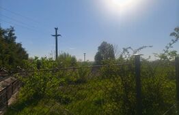 Teren intravilan, 2500mp, front 20ml, Radauti