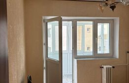 Apartament 4 camere, decomandat, 86 mp, etaj intermediar, zona Zamca