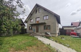 Casa individuala 5 camere, 370 mp teren, Radauti