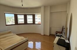Apartament cu 2 camere, 60 mp, etaj intermediar, zona Burdujeni
