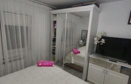 Apartament 2 camere + boxa, etaj intermediar, 56 mp, Siret