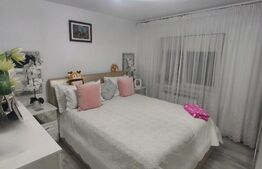 Apartament 2 camere + boxa, etaj intermediar, 56 mp, Siret