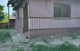 Casă bătrânească de vânzare în Bălăceana