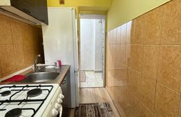 Apartament de vanzare, cu 2 camere, 42 mp, etaj intermediar, zona George Enescu