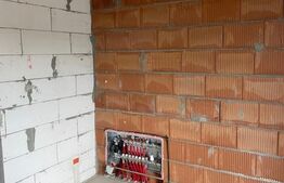 Apartament 3 camere, 80 mp, bloc nou in zona Tisauti