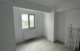 Garsoniera de vanzare, 37 mp, etaj intermediar, zona Burdujeni