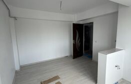 Garsoniera de vanzare, 37 mp, etaj intermediar, zona Burdujeni