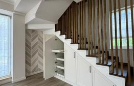 Casa individuala cu 4 camere, 515 mp teren, curte amenajata, zona Lisaura