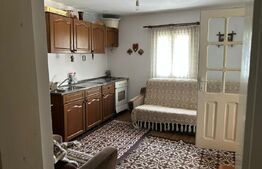 Casa de vacanta , zona Soarecului , Marginea