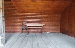 Casa de vacanta , zona Soarecului , Marginea