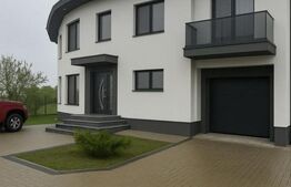 Casa/Vila, 234 mp utili, 900 mp teren, zona Burdujeni