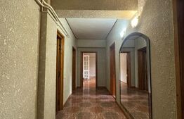 Apartament 3 camere, 102 mp, etaj 1, decomandat, Obcini