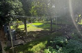 Casa parter, 84 mp , 432 mp teren, zona centru-Primărie