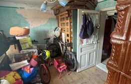 Casă 60 mp + Teren 2150 mp, zona Burdujeni 