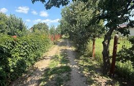 Casă 60 mp + Teren 2150 mp, zona Burdujeni 