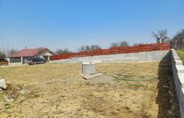 Teren intravilan, 1411 mp, in Adancata