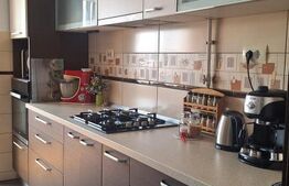 Apartament 2 camere, etaj 1, zona centrala, Radauti