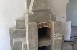 Vilă cu etaj de vânzare în Pojorâta