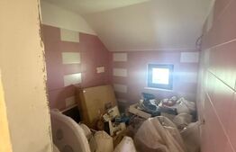 Casa cu etaj, 160 mp utili, 650 mp teren, Salcea