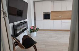 Apartament cu 2 camere, bloc nou, lift, zona Centrala