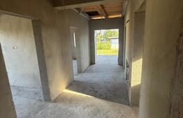 Casa Duplex la rosu, 222 mp utili, teren 423 mp, Burdujeni, Suceava