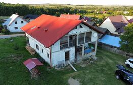 Casa individuala, 262 mp, teren 1000 mp, Clit (Arbore)