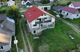 Casa individuala, 262 mp, teren 1000 mp, Clit (Arbore)
