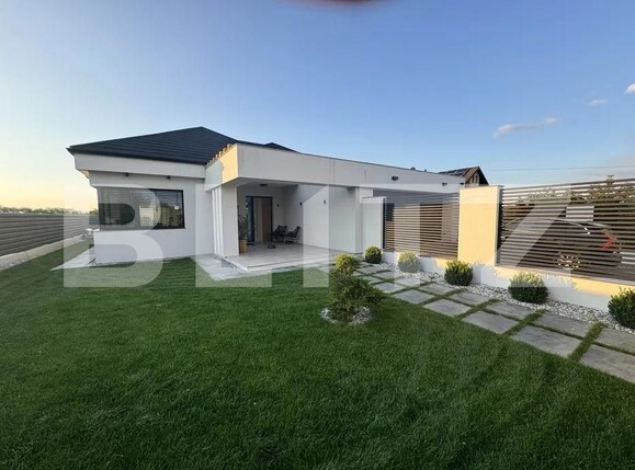 Casa de vânzare 4 camere Est - 176913CV | BLITZ Suceava | Poza1