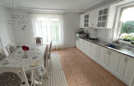 Casa cu garaj, teren 2000mp, chirie ,  Iaslovat 