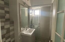 Apartament cu 4 camere, etaj intermediar, zona Catedrala