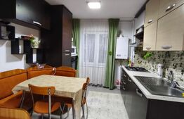 Apartament 2 camere, decomandat, etaj 2, Siret