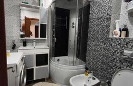 Apartament 2 camere, decomandat, etaj 2, Siret