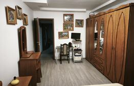 Apartament 2 camere, decomandat, etaj 2, Siret