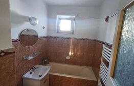 Apartament 3 camere, 61mp, zona Hurmuzachi, Radauti