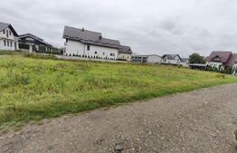 Oportunitate! Teren intravilan, 850mp, 50ml front , Radauti