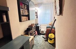 Apartament cu 3 camere, 60 mp, decomandat, zona Obcini