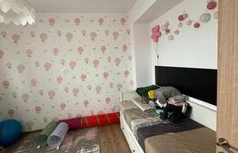 Apartament cu 3 camere, etaj intermediar, 78 mp utili, Burdujeni