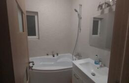 Apartament cu 3 camere, etaj intermediar, 78 mp utili, Burdujeni