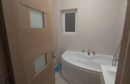 Apartament cu 3 camere, etaj intermediar, 78 mp utili, Burdujeni