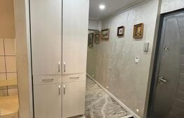Apartament 3 camere, 80 mp, etaj 3 ,Radauti