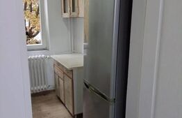 Apartament cu 3 camere, etaj intermediar, George Enescu