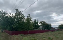 Casa batraneasca, teren 5183 mp, sat Calugareni, comuna Adancata