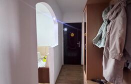 Apartament 2 camere, zona linisitita, Radauti