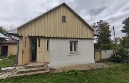 Casa individuala, 60mp, teren 3000mp, zona Padureni, Siret