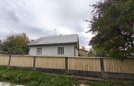 Casa individuala, 60mp, teren 3000mp, zona Padureni, Siret