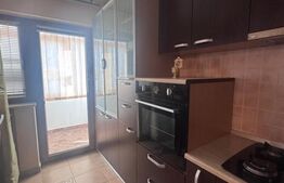 Apartament 3 camere , etj 1 , Radauti