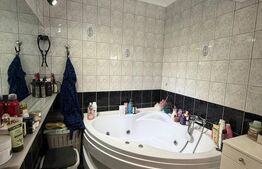 Apartament 4 camere, etaj intermediar, cartier Burdujeni